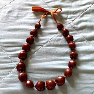 HAWAIIAN NECKLACE